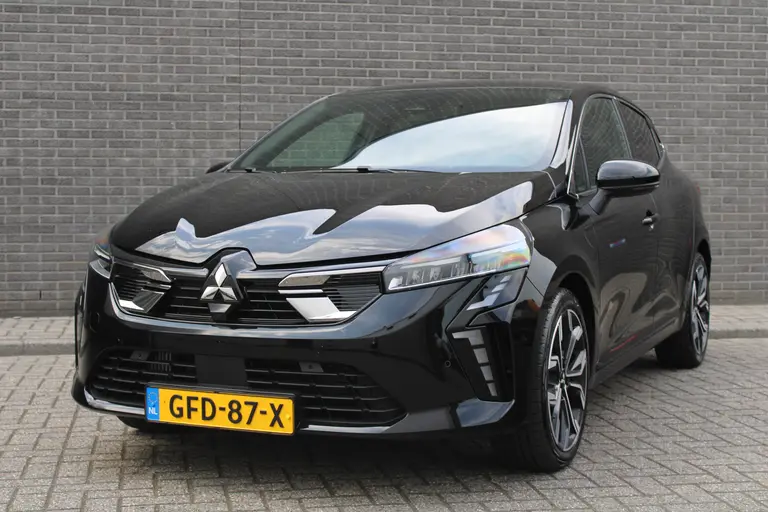 Mitsubishi Colt 1.0T MT First Edition Cruise/Climate control, Navigatie, Camera, Parkeersensoren v+a, 17"LM Velgen, afbeelding 30