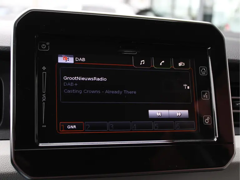 Suzuki Ignis 1.2 Select 90PK Automaat Trekhaak, Carplay/Android Auto, Achteruitrijcamera, Stoelverwarming Voor, Airco afbeelding 23