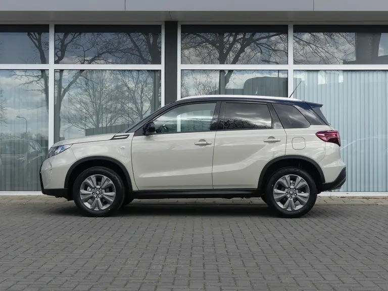 Suzuki Vitara 1.4 Boosterjet Select Smart Hybrid Nieuw Uit voorraad leverbaar! 6 jaar fabrieksgarantie! afbeelding 3