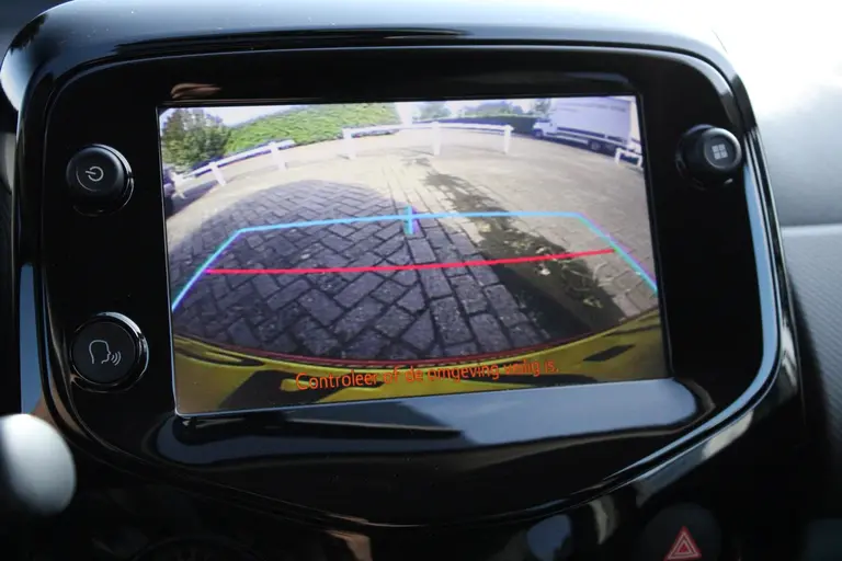 Peugeot 108 Allure 1.0 e-VTi 72PK 5DRS Climate control, Dimlicht Automatisch, Apple Carplay, Android Auto afbeelding 25