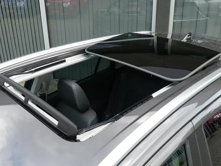Suzuki S-Cross 1.5 Hybrid Style Automaat, Panoramadak, Navigatie, 6 JAAR GARANTIE afbeelding 32