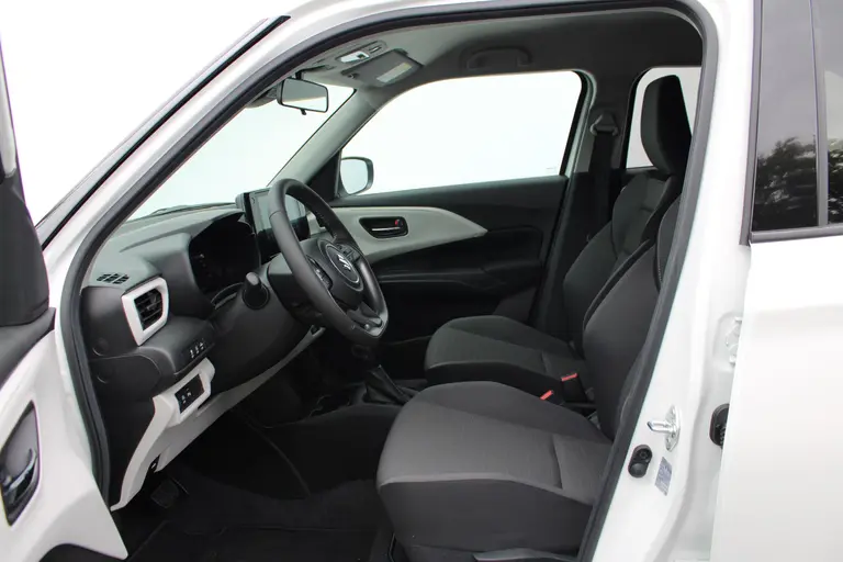 Suzuki Swift 1.2 Select Smart Hybrid , Nieuwe ORG NL auto met 6 jaar Fabrieksgarantie! afbeelding 14