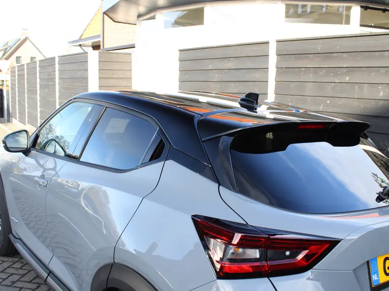 Nissan Juke 1.6 Hybrid 143PK N-Design Automaat Navigatie,  Achteruitrijcamera, Keyless Entry & Start, Stoel & Stuurverwarming, Parkeersensoren Voor & Achter afbeelding 6