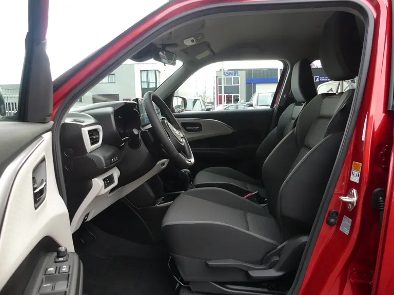 Suzuki Swift 1.2 Style Smart Hybrid 16'' gepolijste wielen, Climate Control, Navigatie afbeelding 8