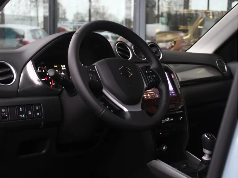 Suzuki Vitara 1.4 Boosterjet Style Smart Hybrid Leder/Alcantara Bekleding, Adaptieve Cruise en Climate Control afbeelding 5