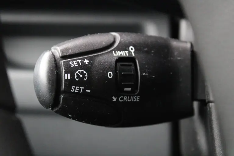 Peugeot Expert Premium 2.0 BlueHDI 120PK L2 Cruise Control, Airco, Automatische Dimlichten, Regensensor, Pack Moduwork! afbeelding 30