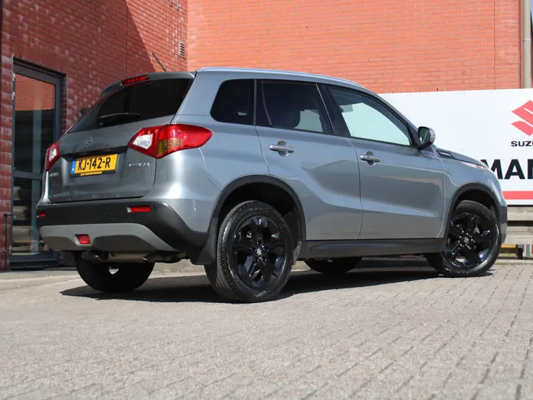 Suzuki Vitara 1.4 S Adaptieve Cruise Control, Parkeersensoren Voor en Achter, Climate Control, Navigatie, Stoelverwarming afbeelding 9
