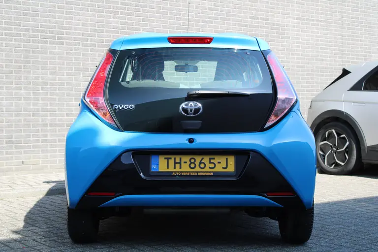 Toyota Aygo 1.0 VVT-i x-nav Achteruitrijcamera, Navigatie, Airco, Bluetooth afbeelding 7