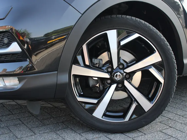 Nissan QASHQAI Premium Edition 1.3 160PK DIG-T DCT7 Automaat Leder, Panoramadak, Keyless, Navigatie, Rondomzichtcamera, Trekhaak afbeelding 2