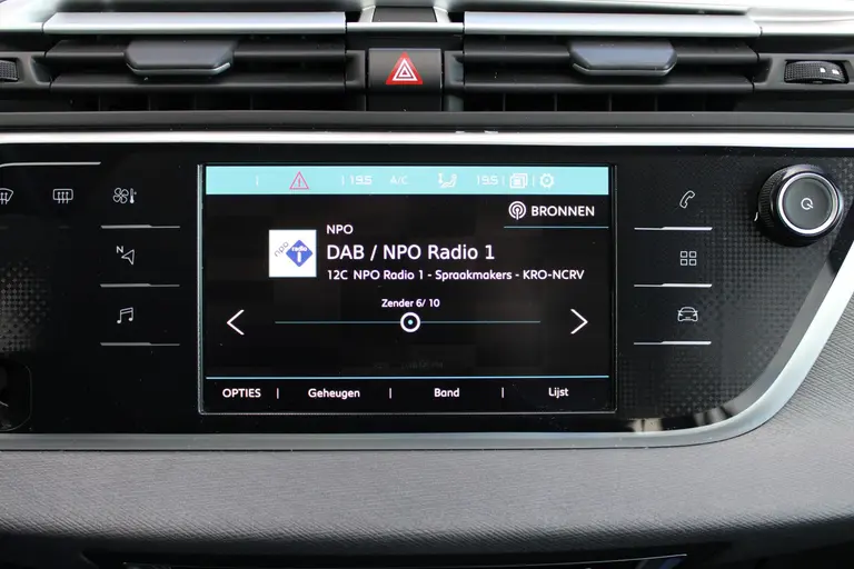 Citroën Grand C4 Spacetourer 1.2 PureTech Shine Automaat 7 zits Cruise/Climate control, Navigatie, Apple Carplay/Android auto,  Audio/DAB, Keyless entry/Start afbeelding 17