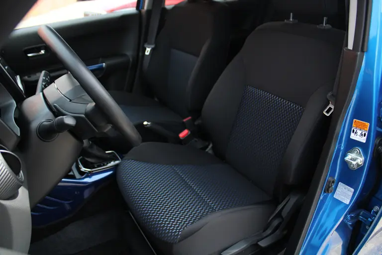 Suzuki Ignis 1.2 Smart Hybrid Select Automaat Achteruitrijcamera, Stoelverwarming, Airco, Bluetooth afbeelding 6
