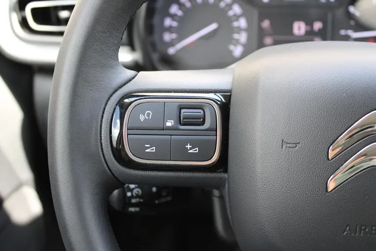 Citroën C3 1.2 PureTech Max 110pk, Automaat, Cruise/Climate Control, Applecarpl./Andr. Auto, Keyless Entry/Start afbeelding 17