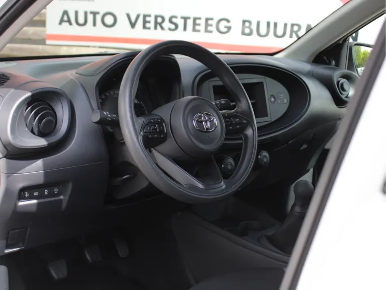 Toyota Aygo X 1.0 VVT-i MT Adaptieve Cruise Control, Airco, Hill Hold Functie, Elektrische Ramen Voor afbeelding 6
