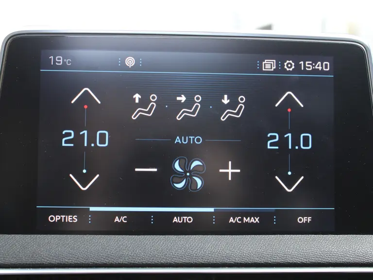 Peugeot 5008 1.6 e-THP 165PK GT-Line EAT6 Automaat 7P Navigatie, Rondomzichtcamera, Keyless, Leder, Elektrische Kofferklep, massage, Stoelverwarming afbeelding 36