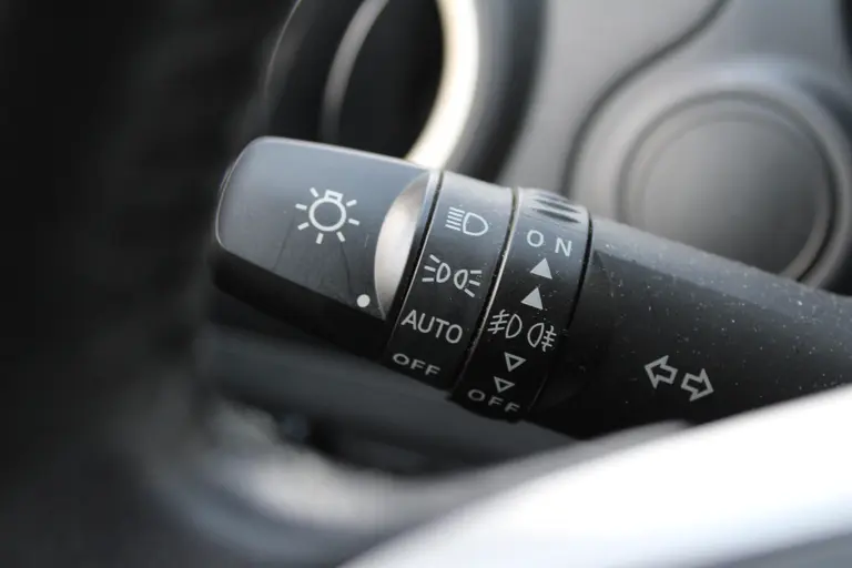 Mitsubishi Space Star 1.0 Bright Elektr. ramen, Start/stop, 14'' inch LM velgen, ClimateControl, Privacy Glass afbeelding 14