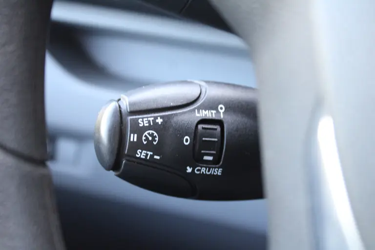 Opel Vivaro 1.5 CDTI 120PK L2H1 Edition, Trekhaak, Camera, Navigatie, Carplay/Android Auto Airco, Trekhaak,  Navigatie, Achteruitrijcamera afbeelding 21