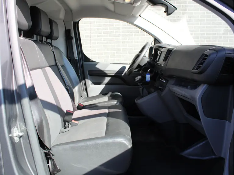 Peugeot Expert 2.0 BlueHDI 120 Standard Premium Airco, Cruise control, Trekhaak, Apple Carplay/Android auto, Bluetooth handsfree, afbeelding 20