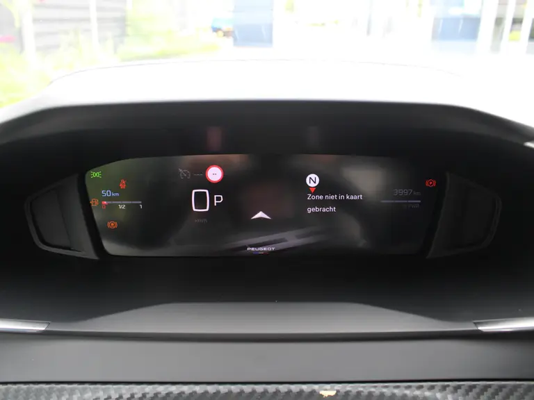 Peugeot 208 Hybrid 100PK e-DCS6 Allure Automaat Navigatie, Parkeerhulp voor & achter, Camera achter, Climate Control afbeelding 14