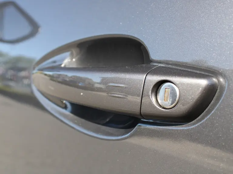 Peugeot 3008 GT 1.2 PureTech 130PK EAT8 Automaat Navigatie, Achteruitrijcamera, Keyless, Stoelverwarming, Elektrische Kofferbak afbeelding 6