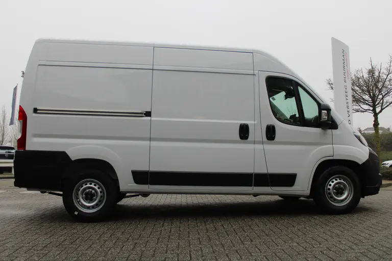 Citroën Jumper 2.2 BlueHDi 140 S&S L2H2 3.5t Automaat uit voorraad leverbaar! Navigatie, Camera, Parkeersensoren, verzwaarde veren, afbeelding 2