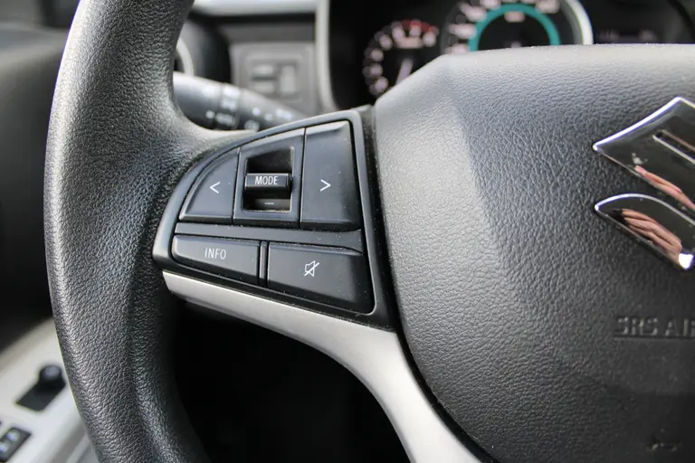 Suzuki Ignis 1.2 Select, met Dakspoiler en Dealer Onderhouden! Achteruitrijcamera en hoge instap! afbeelding 23