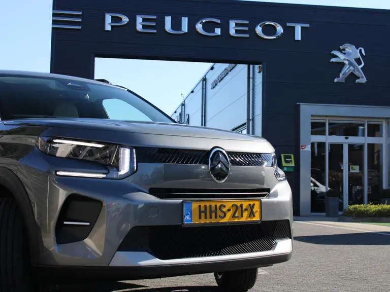 Citroën C3 Max 1.2 100PK Turbo Navigatie, Achteruitrijcamera, Climate Control, Cruise Control, Apple Carplay, Android Auto € 499,- private lease afbeelding 3