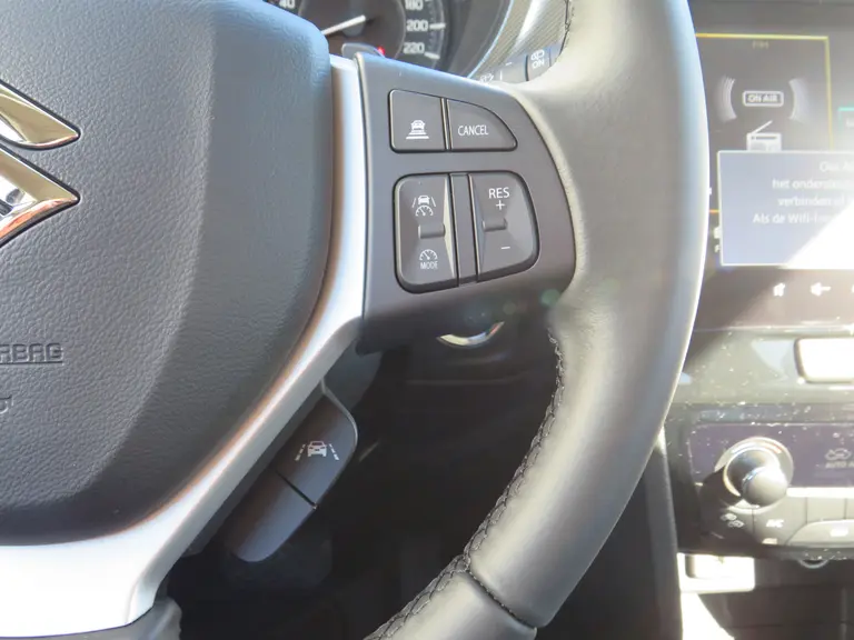 Suzuki Vitara 1.5 Hybrid Style, Automaat, NIEUW MODEL, Draadloos carplay, Parkeersensoren en 6 jaar Garantie! afbeelding 25