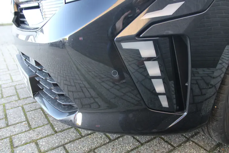 Mitsubishi Colt 1.0T MT Intense+ Cruise/Climate control, 17"LM velgen, Camera, Apple carplay/Android auto, Parkeersensoren V+A afbeelding 28