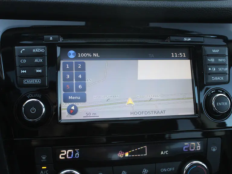 Nissan QASHQAI 1.2 115PK N-Connecta X-Tronic CVT Automaat Navigatie, Rondomzicht Camera, DAB, Panoramadak, Parkeersensoren Voor & Achter afbeelding 27