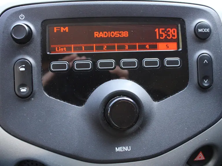 Citroën C1 Feel 1.0 e-VTi 70PK 5-drs Airco, ESP, Speed limiter, Bluetooth, Audio afbeelding 13