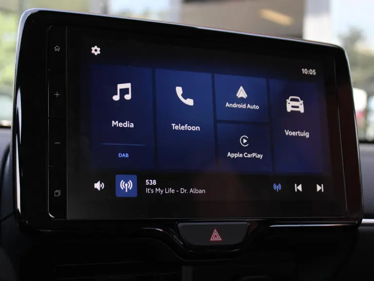 Toyota Yaris 1.5 Hybrid 115 Comfort Adaptieve Cruise en Climate Control, Carplay/Android Auto afbeelding 16