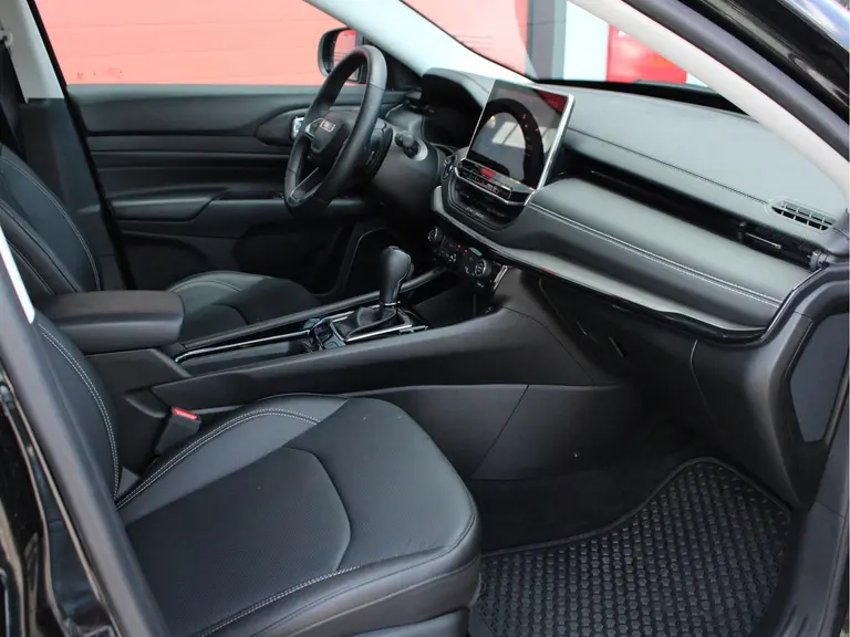 Jeep Compass 1.5T e-Hybrid Altitude Rondomzicht Camera, Stoelventilatie & -verwarming, Cruise & Climate Control afbeelding 41