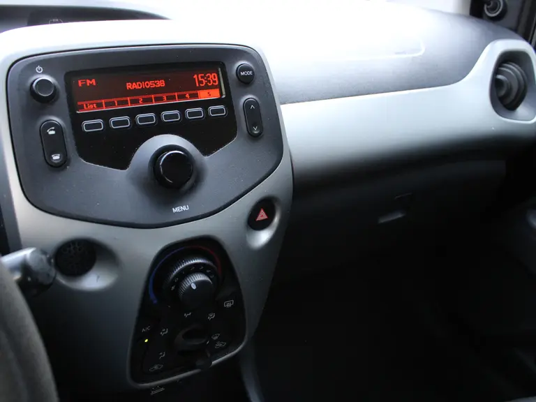 Citroën C1 1.0 e-VTi 70PK Feel 5-drs Airco, ESP, Speed limiter, Bluetooth, Audio afbeelding 11