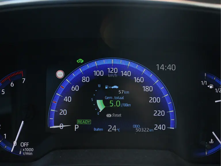 Suzuki Swace 1.8 Hybrid Select Voorruit-, Stuur- en Stoelverwarming, Adaptieve Cruise en Climate Control afbeelding 13