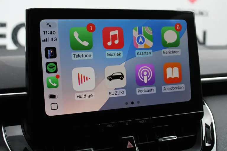 Suzuki Swace 1.8 Hybrid Style Automaat 140PK All-Season Banden, Adaptieve Cruise Control, Navigatie, Stuur Verwarmd, Voorruitverwarming, Draadloze Telefoonlader afbeelding 12