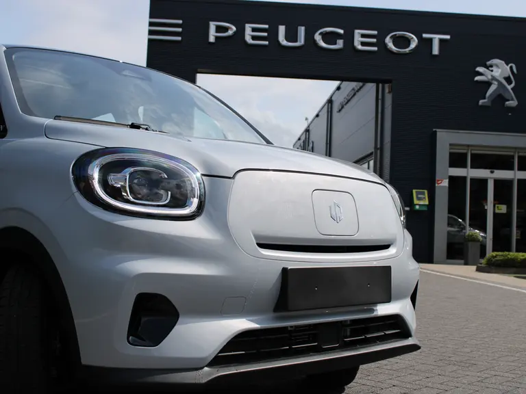 Leapmotor T03 Design 37.3 kWh Navigatie, Camera achter, Parkeerhulp achter, Audio, Keyless Start, Lichtmetalen velgen afbeelding 3