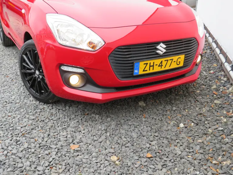 Suzuki Swift 1.2 Select, 17 inch LM-Velgen, Camera, Dealer onderhouden met Applecarplay/Androidauto afbeelding 27