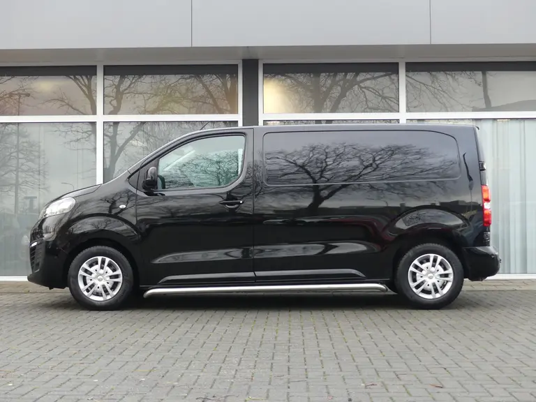 Opel Vivaro 1.5 CDTI L2H1 Edition, Trekhaak, Camera, Navigatie, AppleCarplay/Android Auto Airco, Trekhaak,  Navigatie, Achteruitrijcamera afbeelding 3