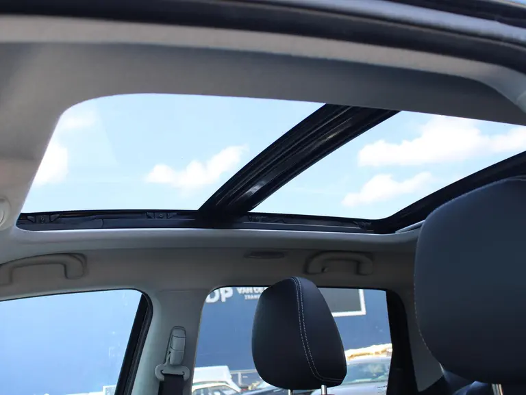 Suzuki Vitara 1.6 High Executive Automaat afbeelding 12