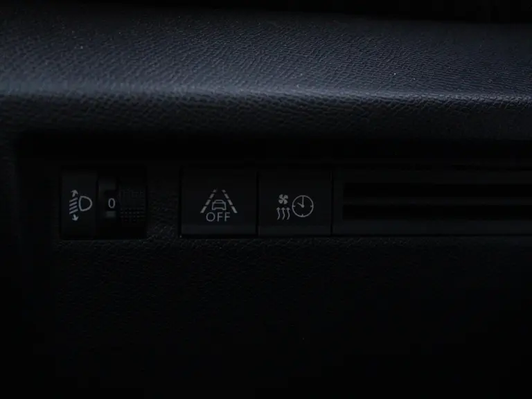 Citroën Ë-C4 Feel 50 kWh 136PK inclusief batterijtest Achteruitrijcamera, Cruise Control, Parkeersensoren Achter, Led Koplampen, Lichtmetalen Velgen afbeelding 15
