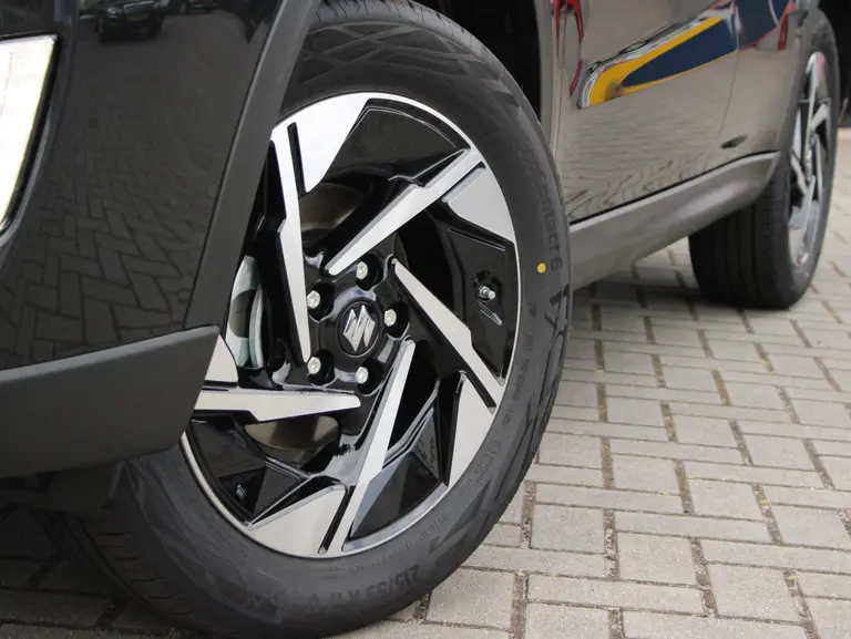 Suzuki Vitara 1.5 Hybrid Style afbeelding 2