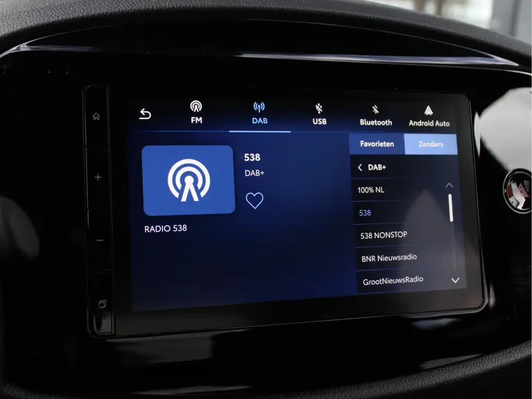 Toyota Aygo X 1.0 VVT-i S-CVT Pulse Automaat Achteruitrijcamera, Cruise Control Adaptief, Airco, Stoelverwarming voor afbeelding 25