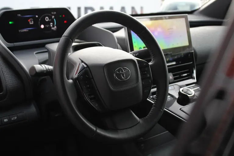 Toyota Bz4x Dynamic 71 kWh Trekhaak, Navigatie, Stoelverwarming, Stuur Verwarmd, Cruise Control Adaptief afbeelding 5