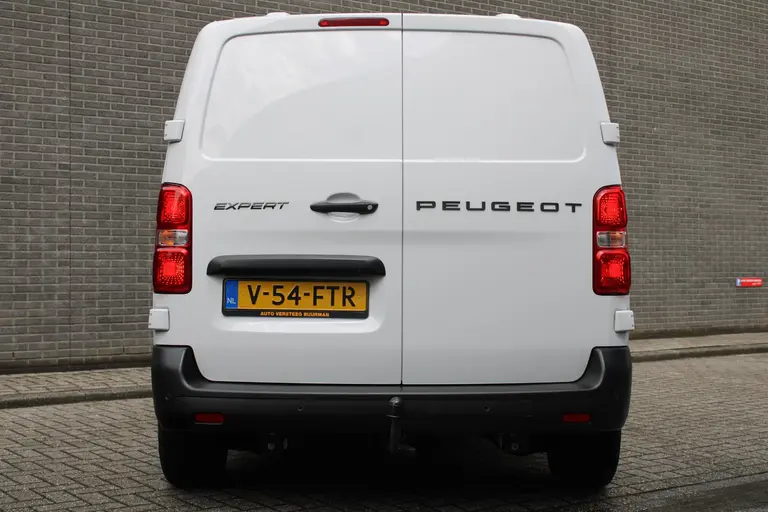 Peugeot Expert 2.0 BlueHDi 145 L2 Trekhaak, Airco, CruiseControl, Applecarpl./Andr. Auto, Navigatie, Achteruitrijcamera afbeelding 8