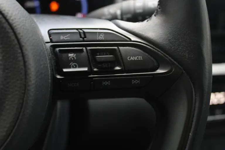 Toyota Yaris Cross 1.5 Hybrid Adventure Trekhaak, JBL Audio, Head-up Display, Elektrische Achterklep, Stuur- en Stoelverwarming afbeelding 25