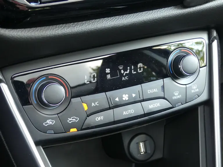 Suzuki S-Cross 1.5 Hybrid Style Automaat, Panoramadak, Navigatie, 6 JAAR GARANTIE afbeelding 25