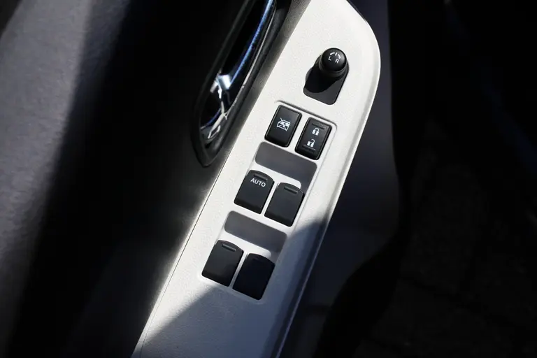 Suzuki Ignis 1.2 Stijl 90pk, Automaat, Navigatie, Applecarpl./Andr. Auto, Climate/Cruise Control, Trekhaak afbeelding 13