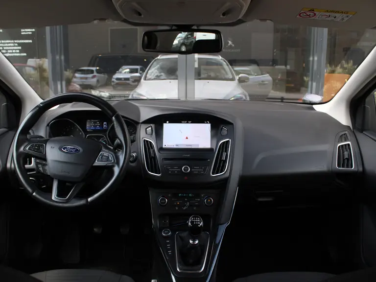 Ford FOCUS Wagon 1.0 Titanium 125PK Navigatie, Camera, Trekhaak afbeelding 10