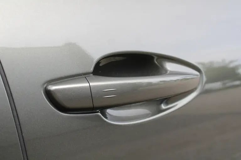 Peugeot 3008 1.2 PureTech Allure Automaat, Trekhaak, Navigatie, CruiseControl, Applecarpl./Andr. Auto afbeelding 32
