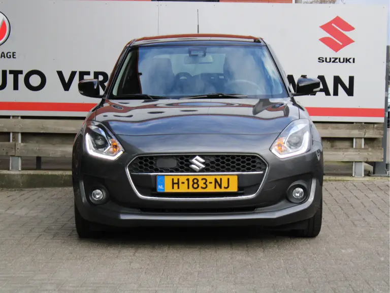 Suzuki Swift 1.2 Stijl 90PK Smart Hybrid Adaptieve Cruise Control, Stoelverwarming, Airco Automatisch, Achteruitrijcamera, Navigatie afbeelding 13